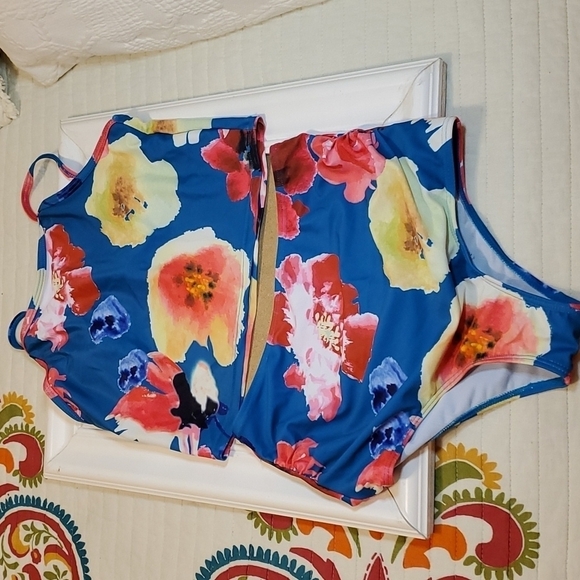 Shein teal floral 2 piece tankini size Medium - Picture 1 of 8